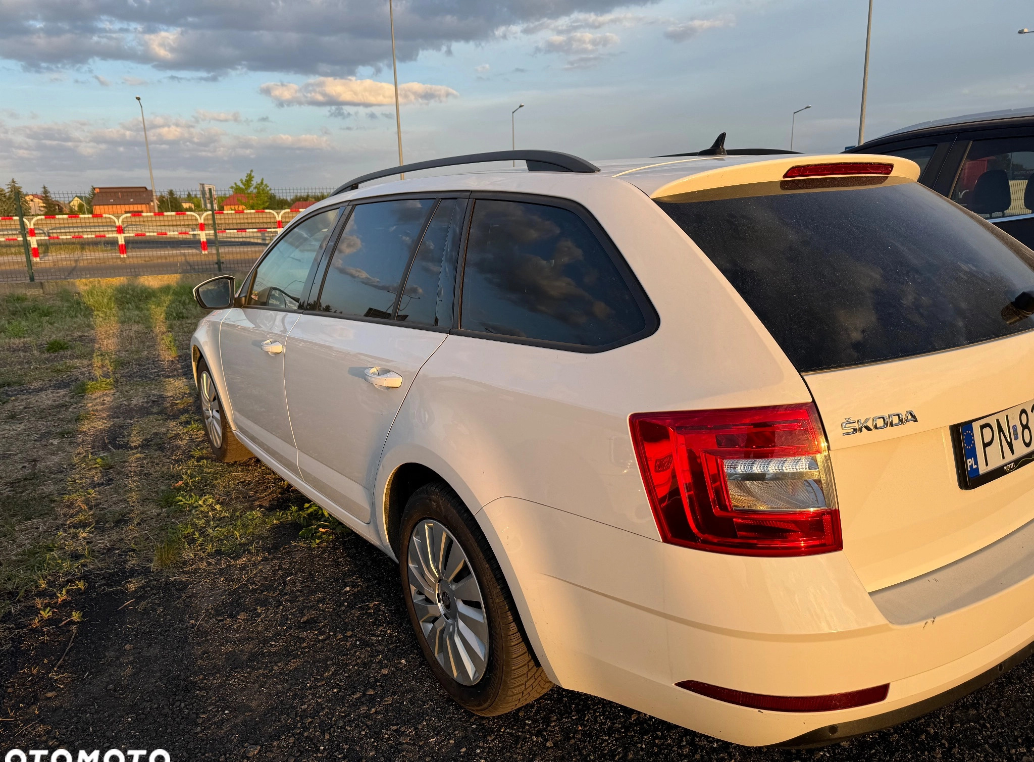 Skoda Octavia cena 37999 przebieg: 170000, rok produkcji 2018 z Lubień Kujawski małe 497